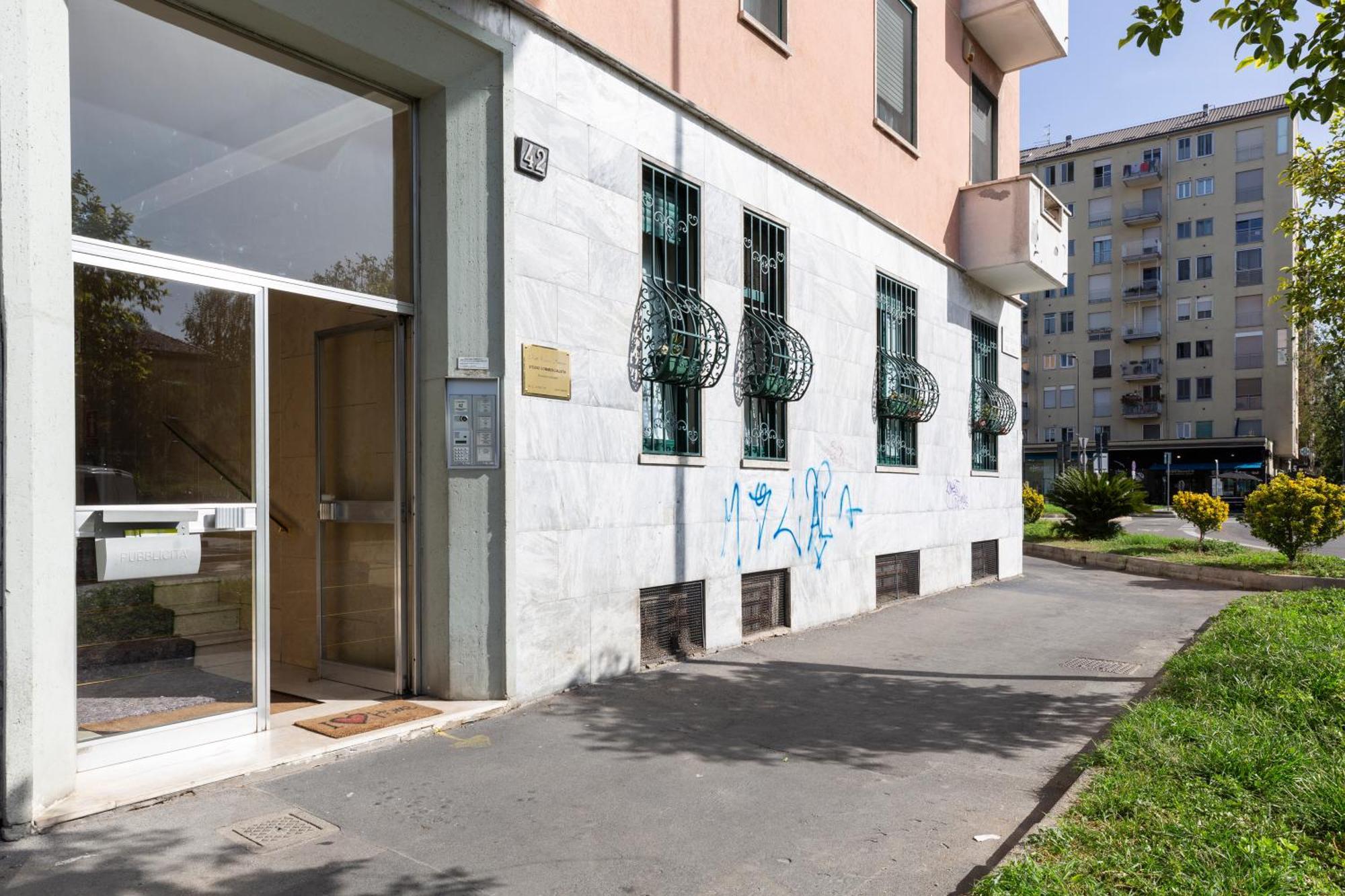 The Wall - Top Floor Apartment Milano Ngoại thất bức ảnh